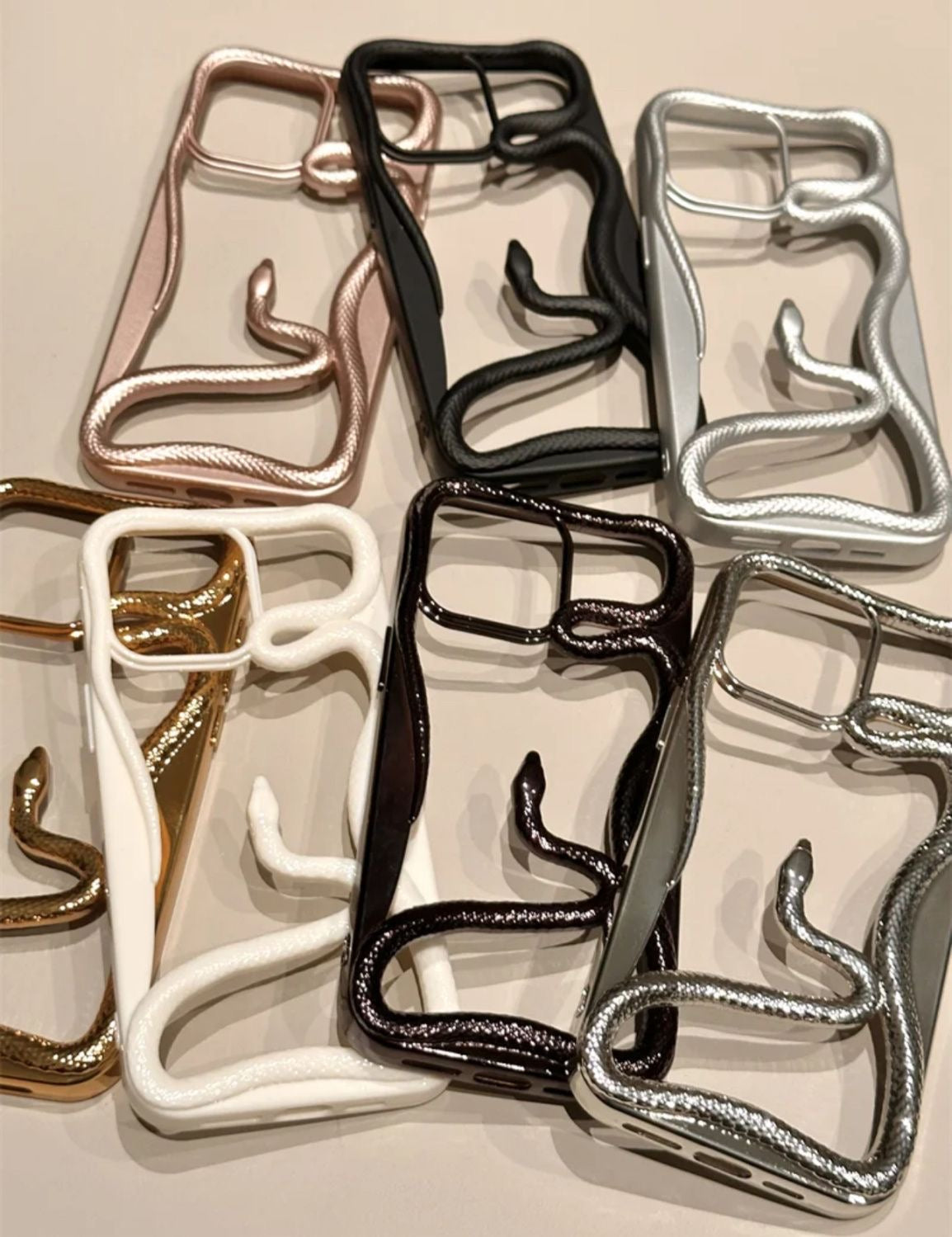 Miniic Shop 3D snake hollow phone case with ultra-thin design, showing a sleek, textured surface for iPhone or Android devices.